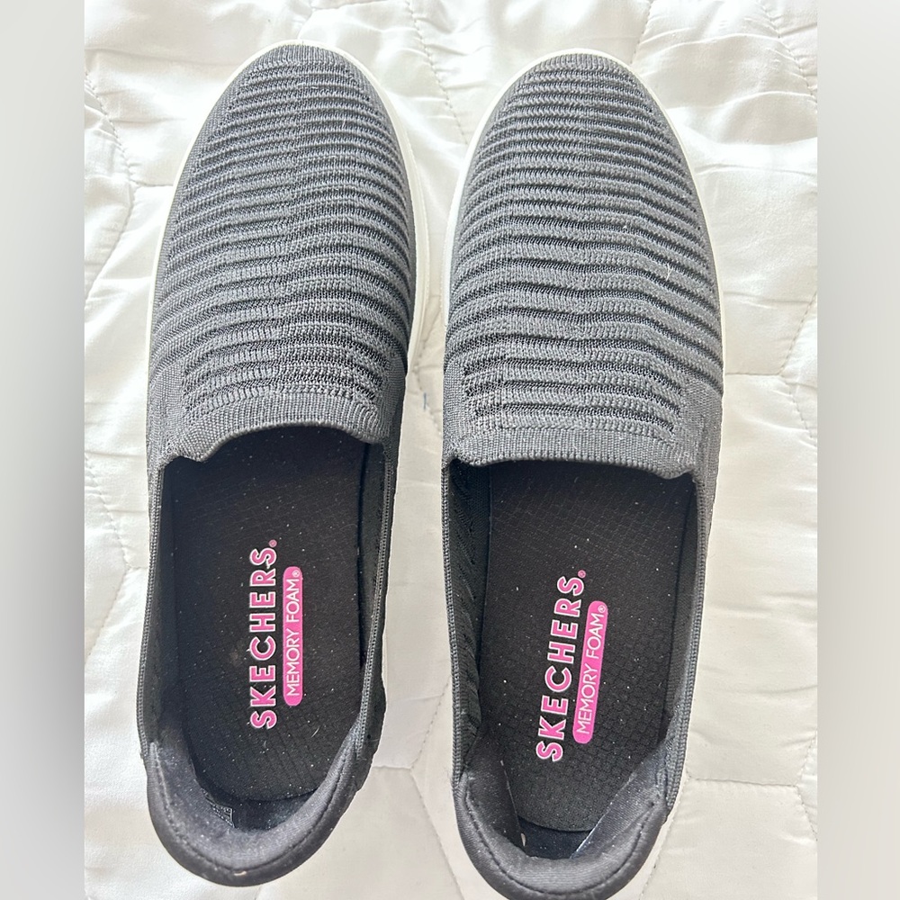 Women’s Sketcher slip on Memory foam shoes